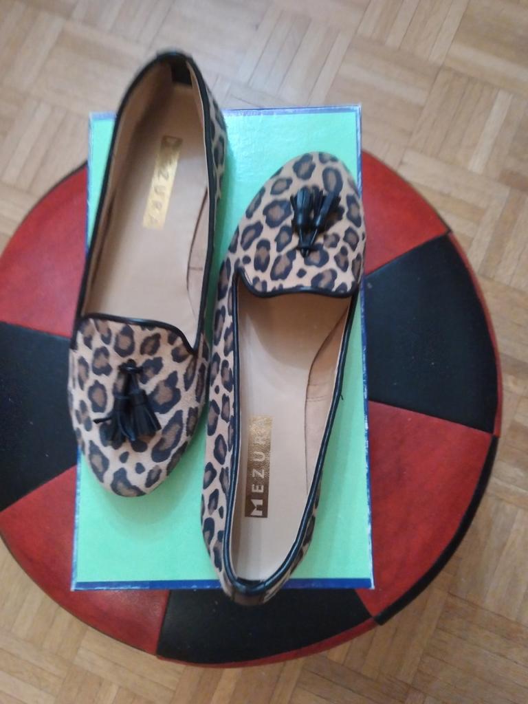 Suède ballerina's met luipaardprint 'Mezura'. BLZ. 36. Nieuw, Ophalen, Nieuw, Ballerina's, Mezura