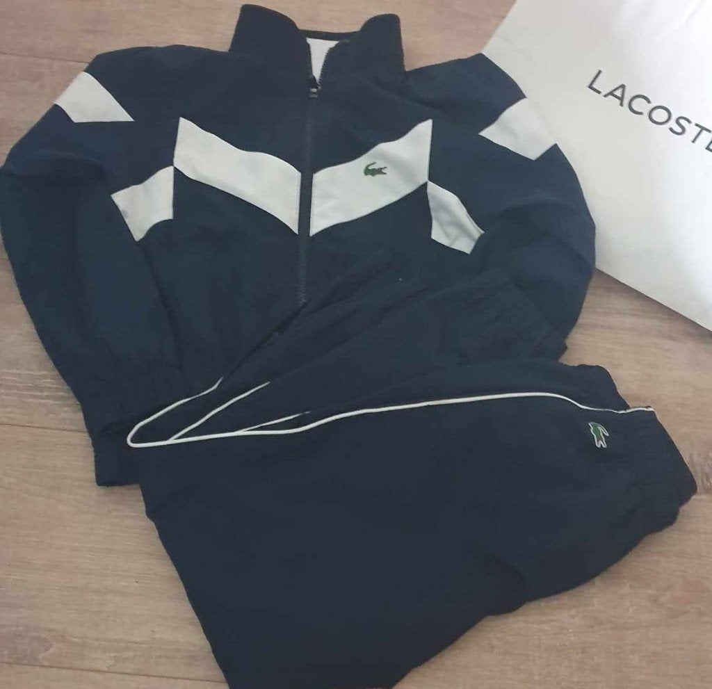 TRAINING LACOSTE ORIGINAL MAAT 128 (8 JAAR) GEMENGD, Ophalen, Jongen of Meisje, Sport- of Zwemkleding, Zo goed als nieuw