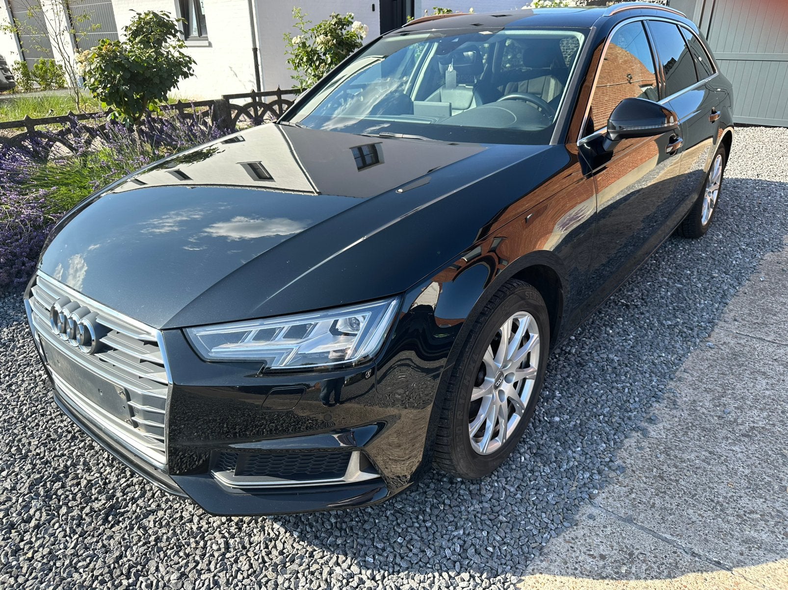 Audi A4 40 TDi Business Edit. Quattro Sport S tron*PANORAMA, Automaat, A4, Zwart, Leder