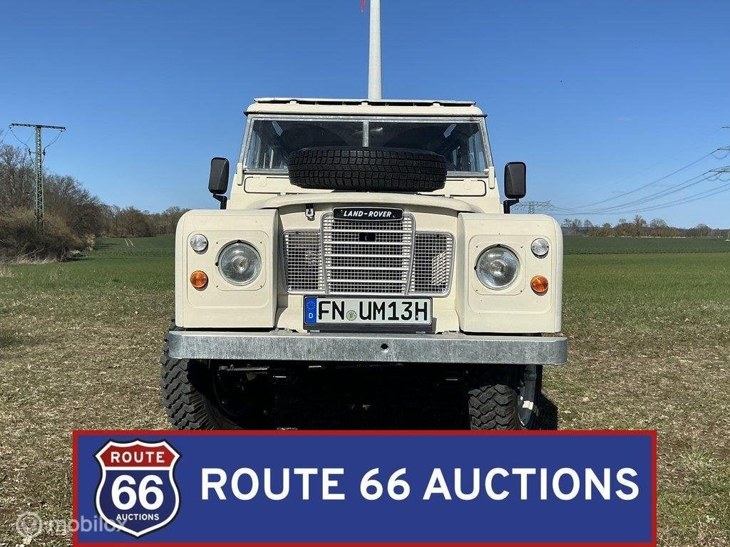 Land Rover 109 Series III | 1977 | Route 66 Auctions, Autos, Achat, Land Rover, Entreprise, Boîte manuelle