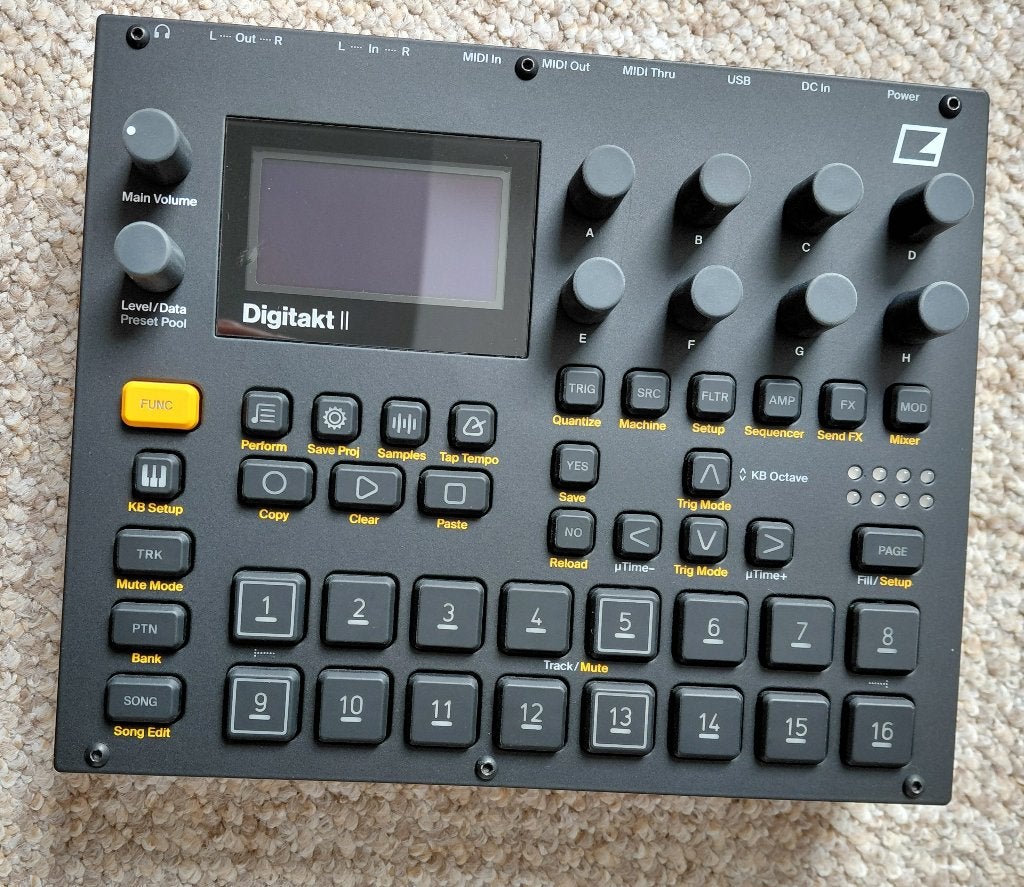 Digitakt 2 (II) + Cover + Housse de transport, Musique & Instruments, Échantillonneurs, Utilisé, Enlèvement ou Envoi