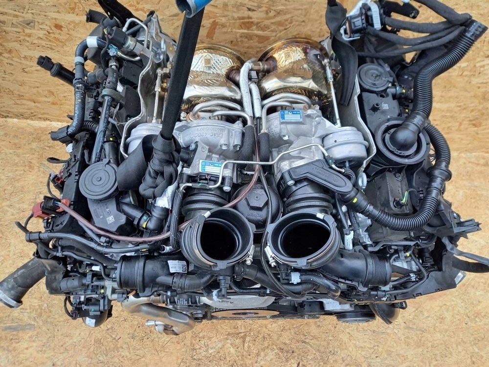 Moteur DCUD Complet PORSCHE CAYENNE, Autos : Pièces & Accessoires, Envoi, Utilisé, Daihatsu