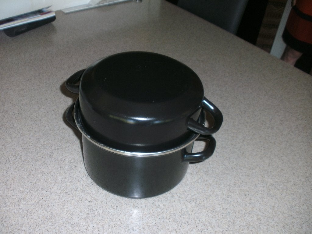 mosselpot, Huis en Inrichting, Keuken | Potten en Pannen, Met deksel, Ophalen, Zo goed als nieuw