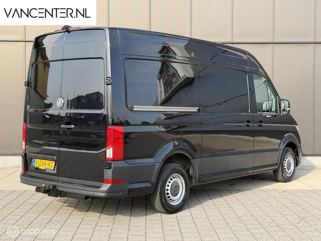 Volkswagen Crafter 2.0 TDI 140PK Automaat L3H3 LED Carplay, Auto's, Bestelwagens en Lichte vracht, Stof, Gebruikt, 4 cilinders