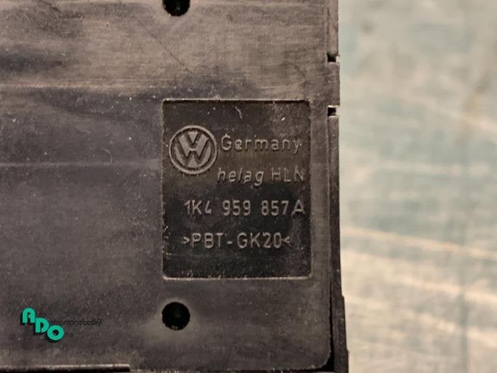 Commutateur vitre électrique d'un Seat Leon (Leon 05-), -, 3 mois de garantie, Utilisé, -
