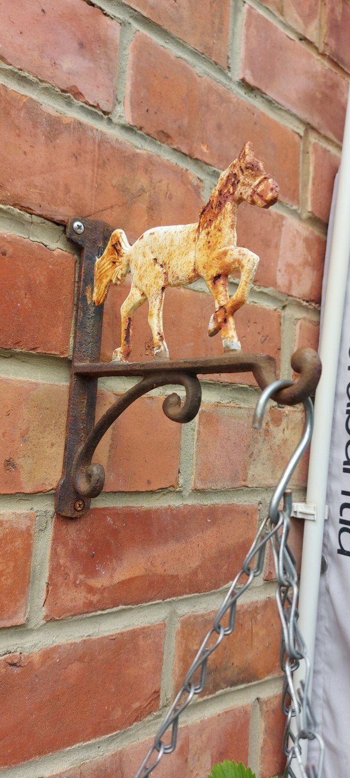 Potence murale décorative en fonte – Motif Cheval (Style Vin, Jardin & Terrasse, Enlèvement, Utilisé