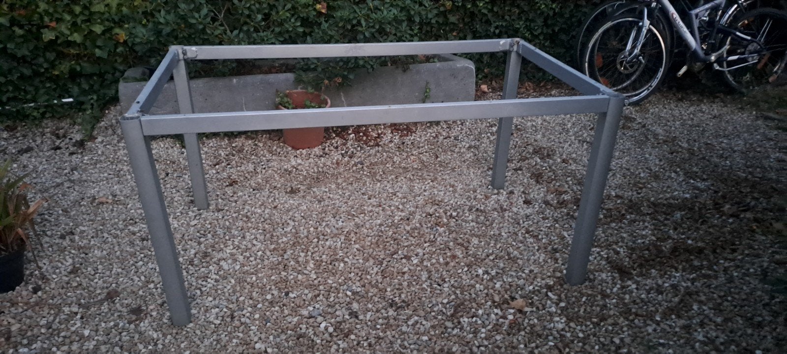 frame tuintafel, Ophalen, Gebruikt