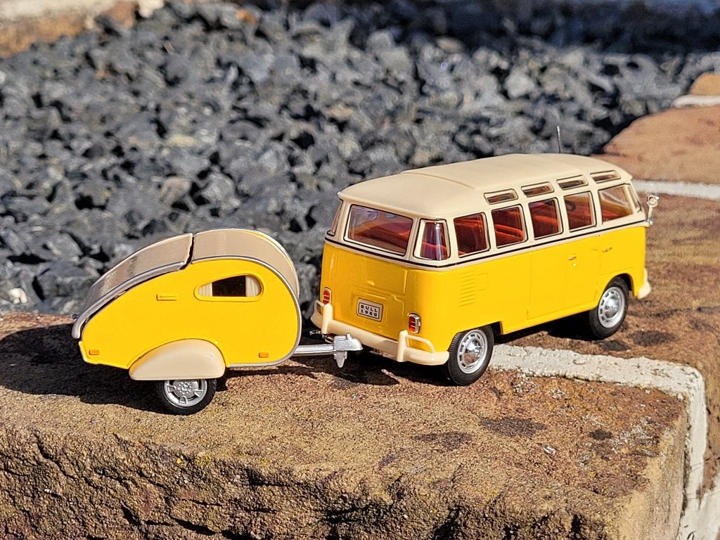 Miniatuur busje met aanhangwagen, Ophalen of Verzenden, Zo goed als nieuw, Auto's
