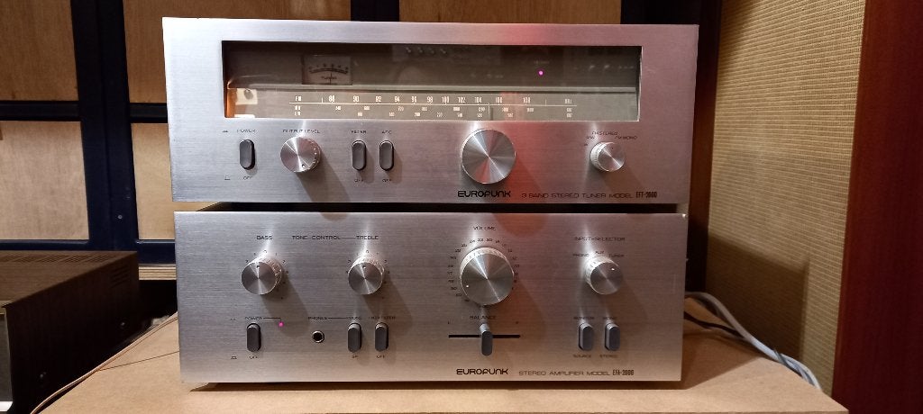 Eurofunk EFA 2000 et EFT 2000, Enlèvement, Utilisé, Stéréo, Moins de 60 watts
