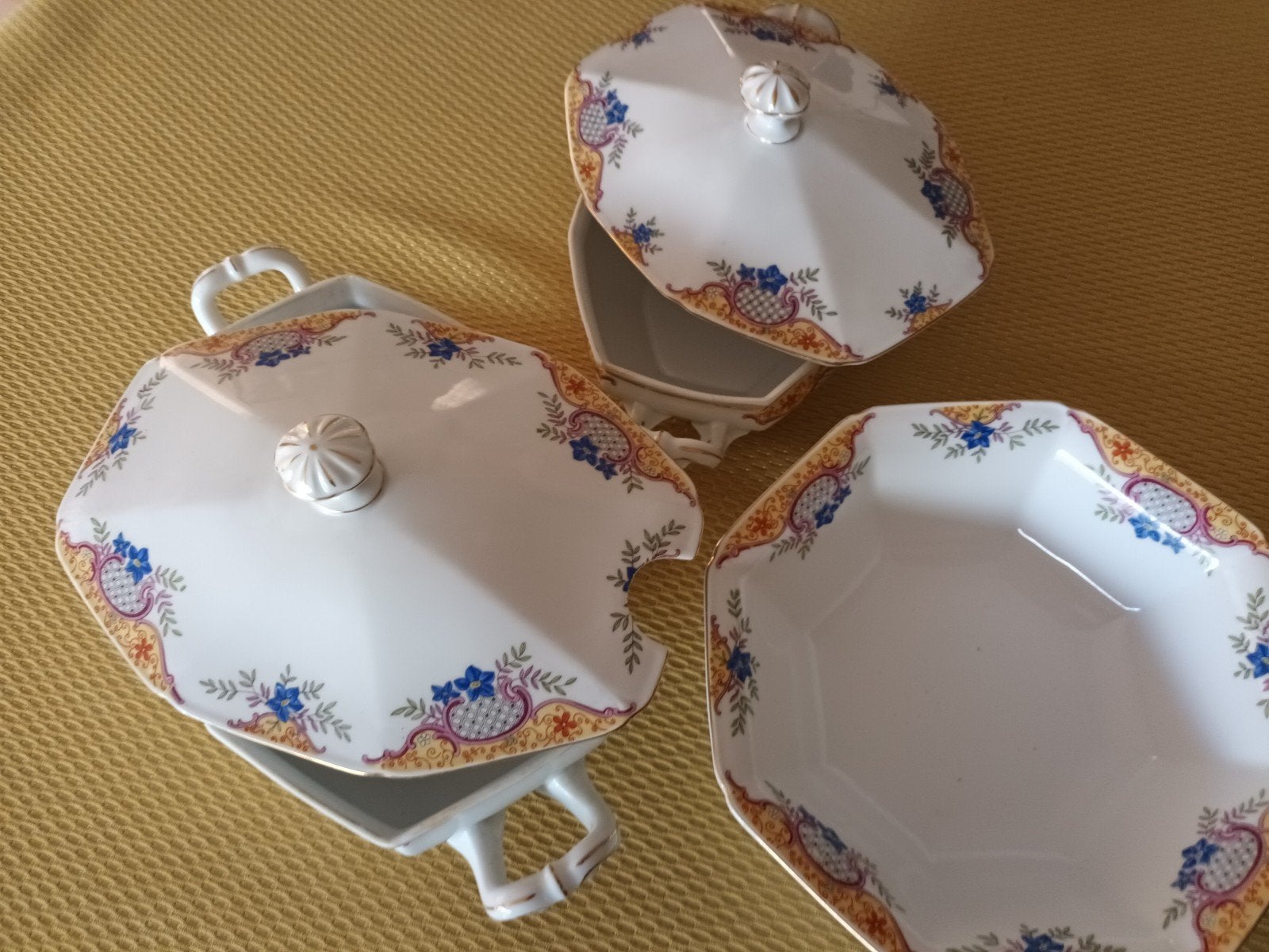 compleet eetservies, Ophalen