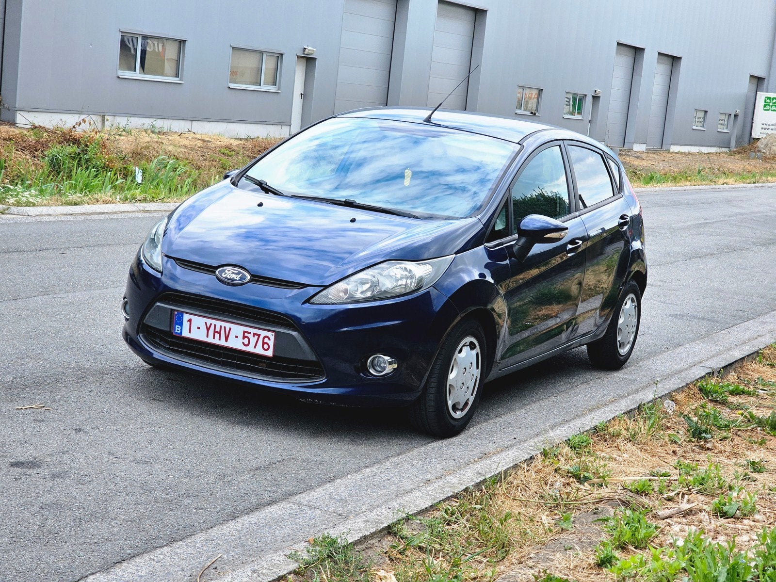 Ford Fiesta 1.6 TDCi – 2012 – 170.000km
1.6 diesel (70 kW)
1, Euro 5, Airbags, 5 deurs, Particulier