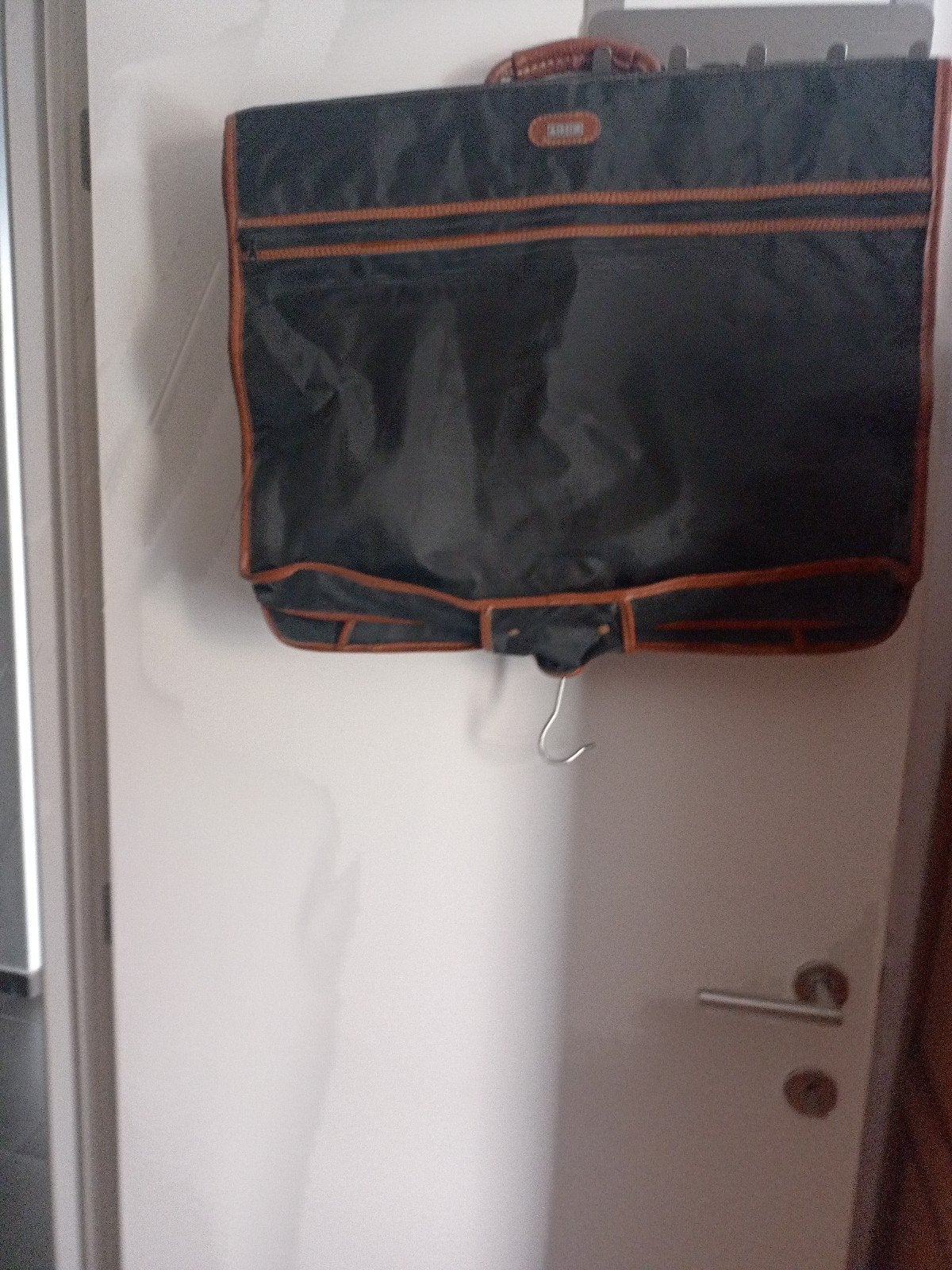 Kleding zak met kapstokken, Bijoux, Sacs & Beauté, Sacs | Cartables, Enlèvement, Brun