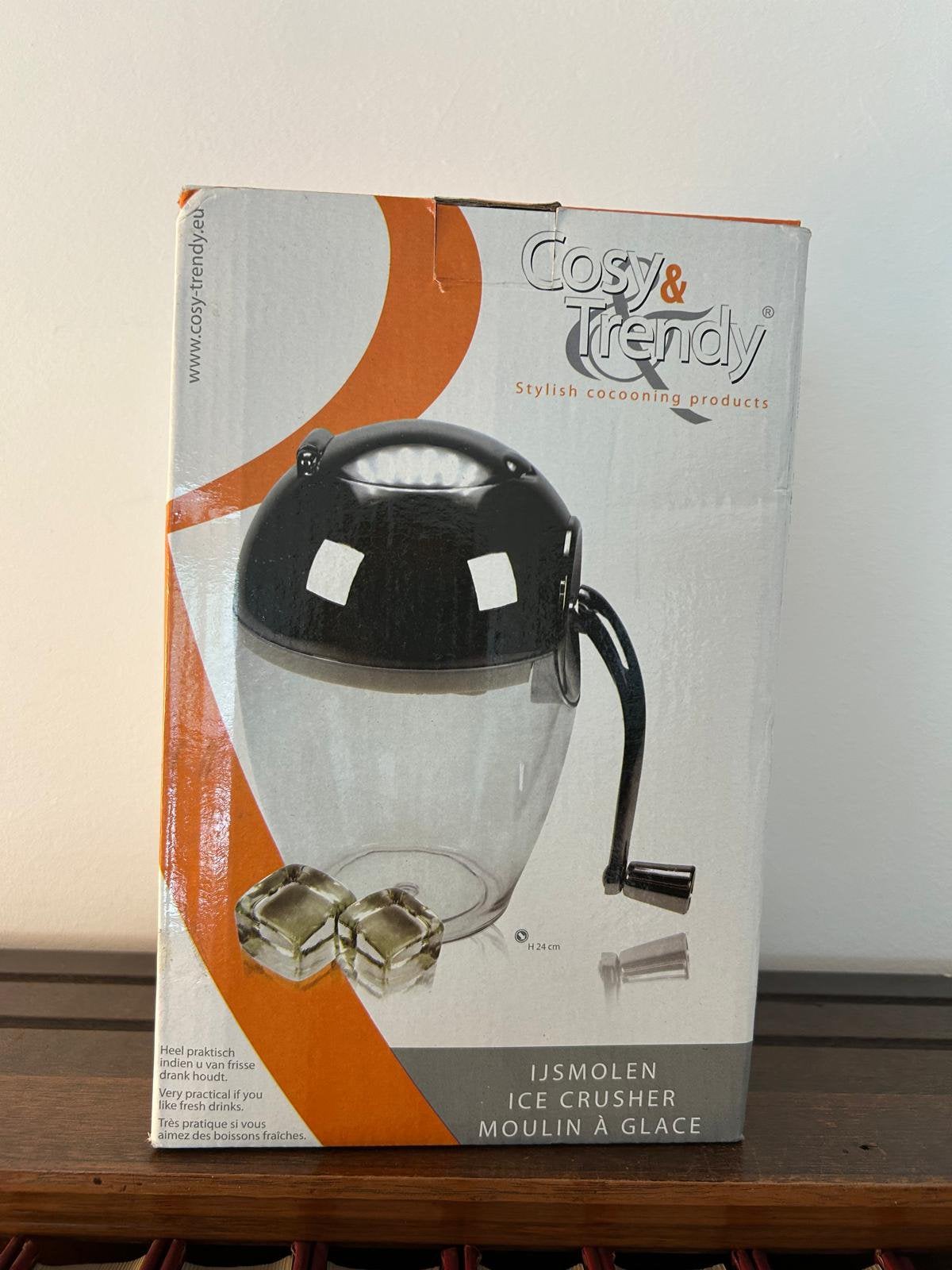 Cosy & Trendy handmatige ice crusher – in originele doos, Ophalen, Zo goed als nieuw