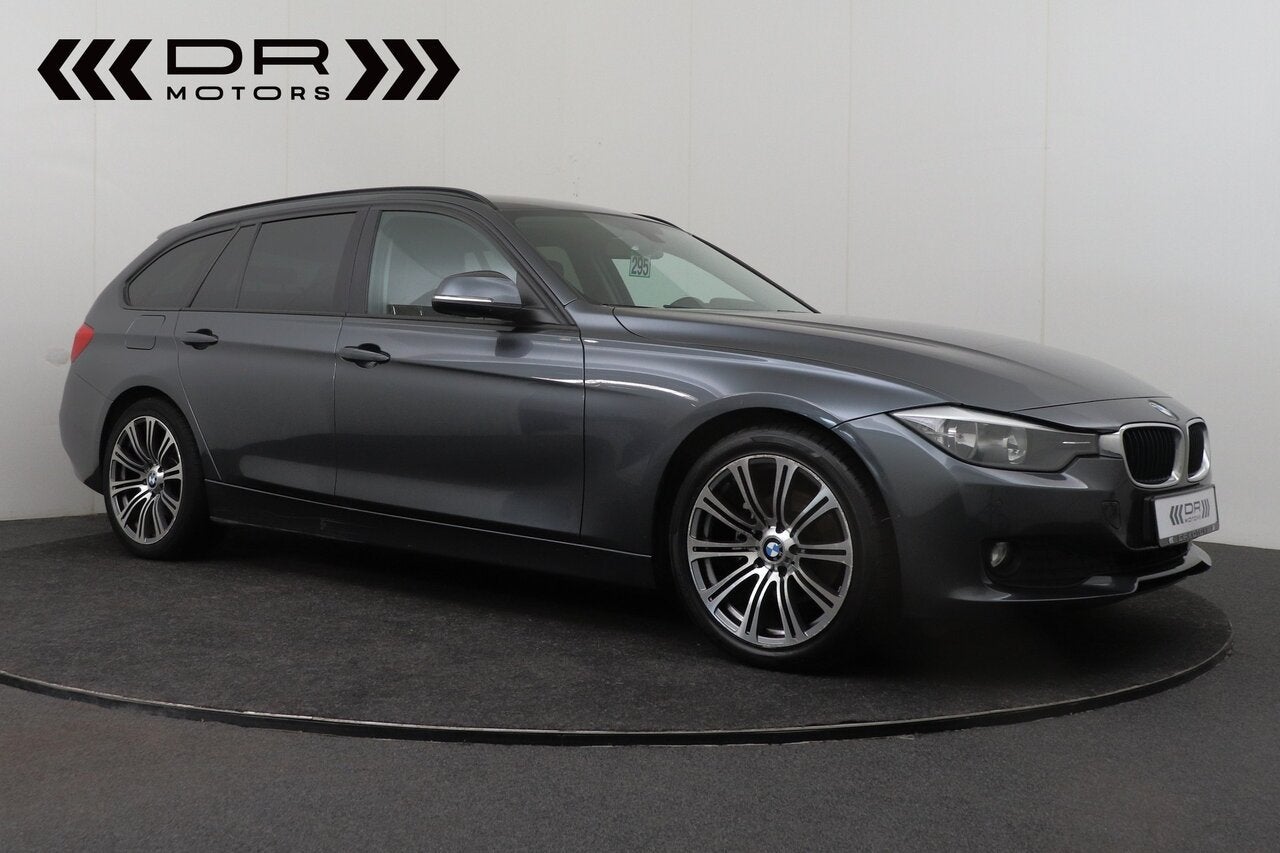BMW 318 D TOURING- AUTOMAAT - LEDER -, Zwart, 4 cilinders, 0 kg, 5 deurs