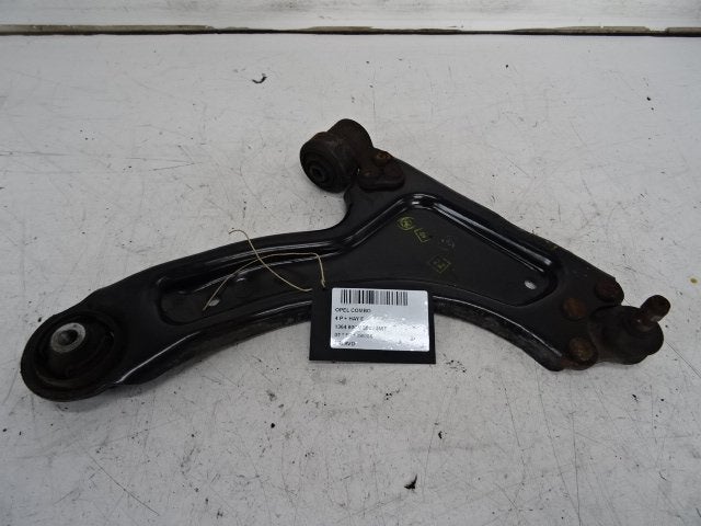 BRAS DE SUSPENSION AVANT DROIT (TRIANGLE) Opel, Utilisé, Opel