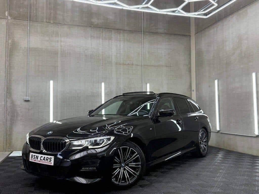 BMW 330i/MPACK/PANO/HEADUP/MEMORY/ACC/CAMERA/GARANTIE, Auto's, Automaat, Achterwielaandrijving, Zwart, Leder