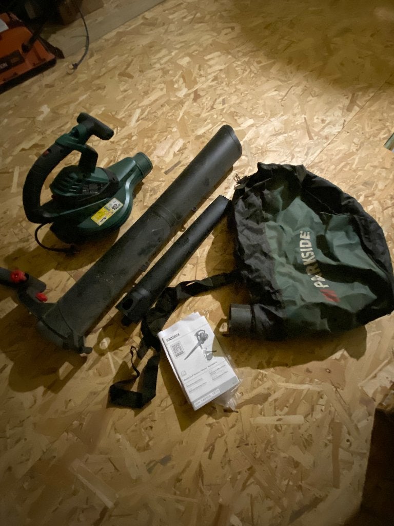 Souffleur de feuilles aspirateur broyeur, Enlèvement, Comme neuf, Avec sac de ramassage