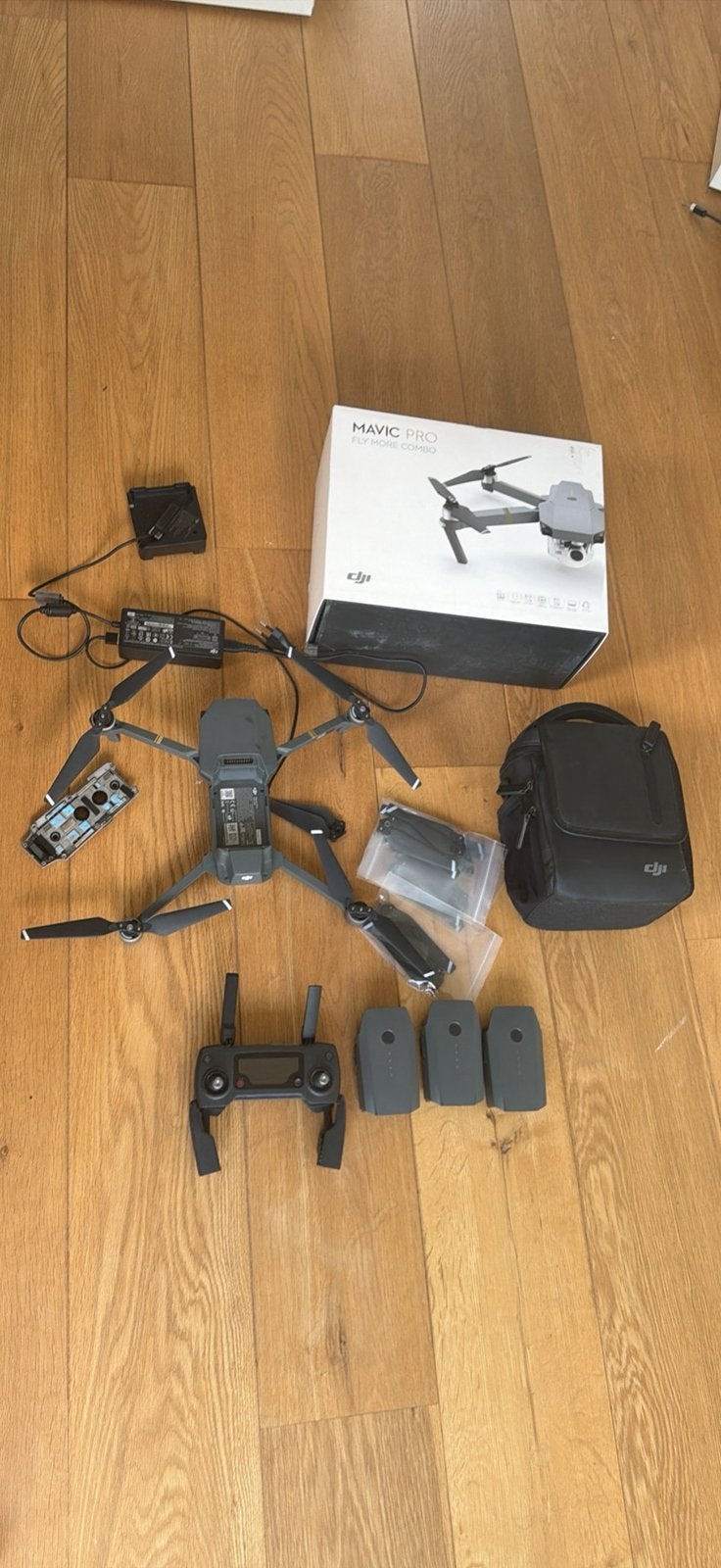 Drone Mavic Pro fly more combo / pieces / ou a reparer, Enlèvement ou Envoi, Comme neuf, DJI