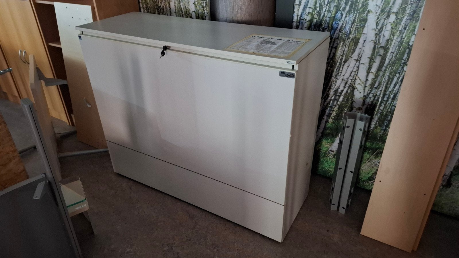 Armoire à plan, Ophalen