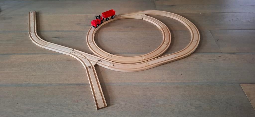 Houten trein Ikea € 17, Ophalen