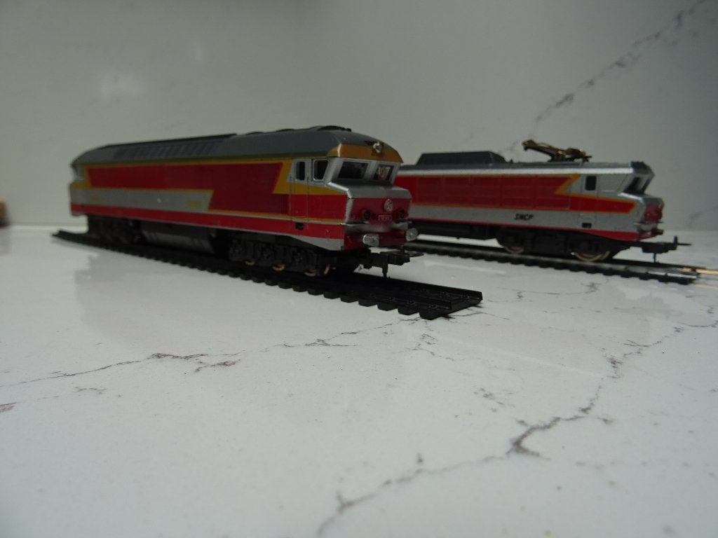 Set de 2 locomotives françaises - Lima - HO, Analogique, Enlèvement ou Envoi, Locomotive, Lima