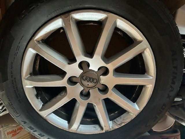 Jantes Audi A4 d'origine + pneus d'été neufs — 225/55 R16, Autos : Pièces & Accessoires, Pneus & Jantes, Neuf, Véhicule de tourisme