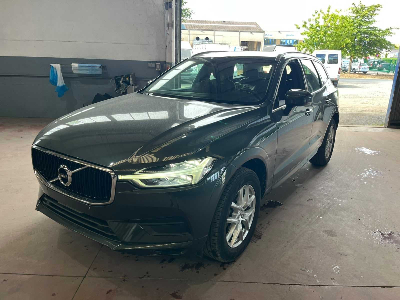 Volvo XC60 2018 - Voiture, Autos, Achat, Entreprise, Autres carburants, Occasion