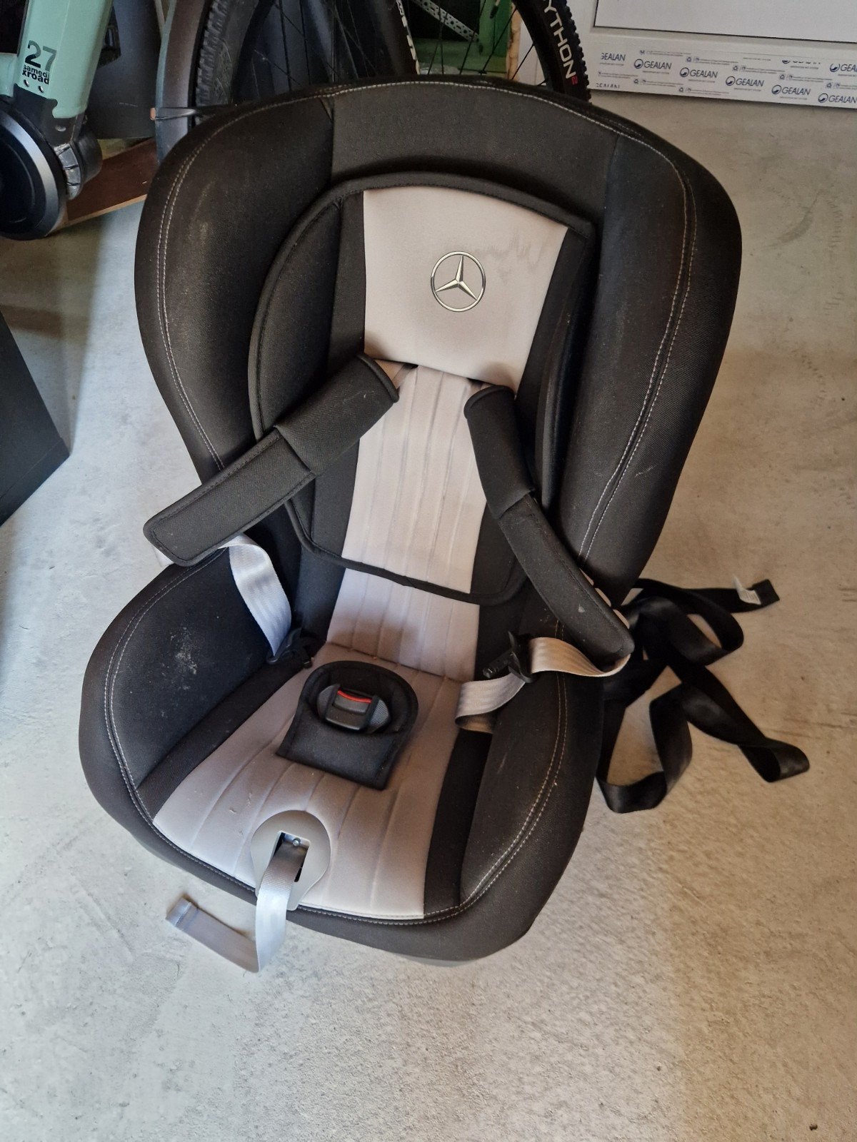 Kinderenstoel isofix Mercedes-Benz, Ophalen, Isofix