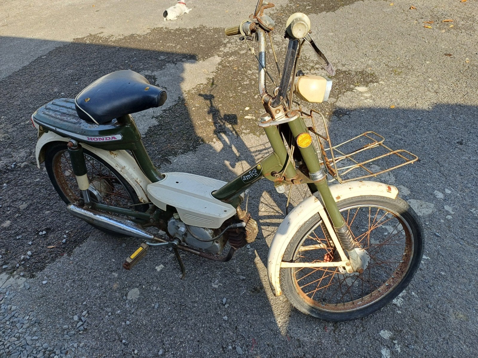 honda amigo sortie de grange, Enlèvement