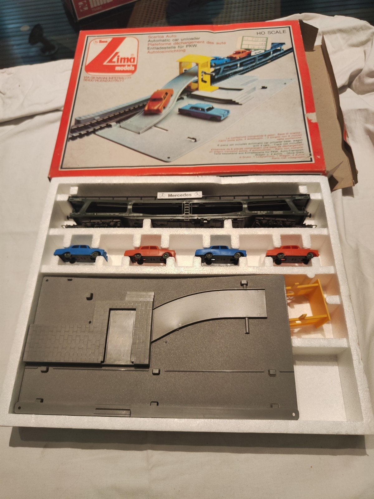 Lima - automatic car unloader, Hobby & Loisirs créatifs, Trains miniatures | Échelles Autre, Envoi