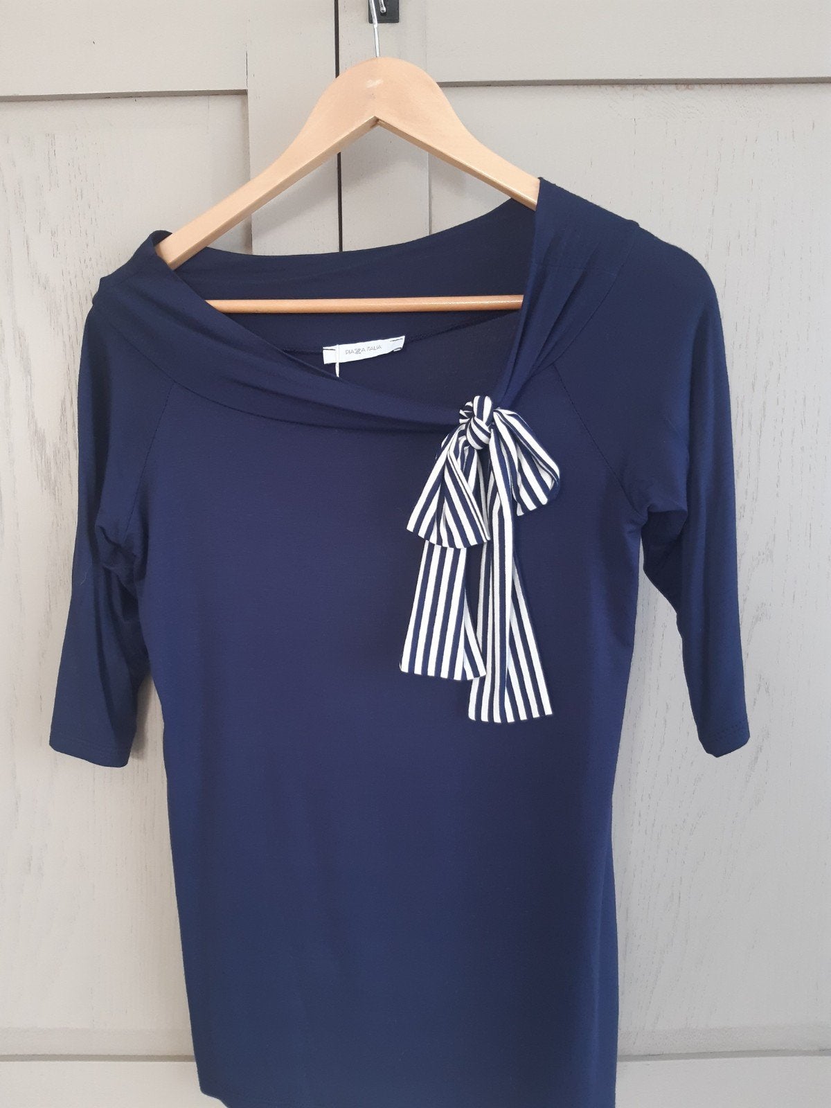 T-shirt Medium., Kleding | Dames, Maat 38/40 (M), Blauw, Piazza Italia, Nieuw