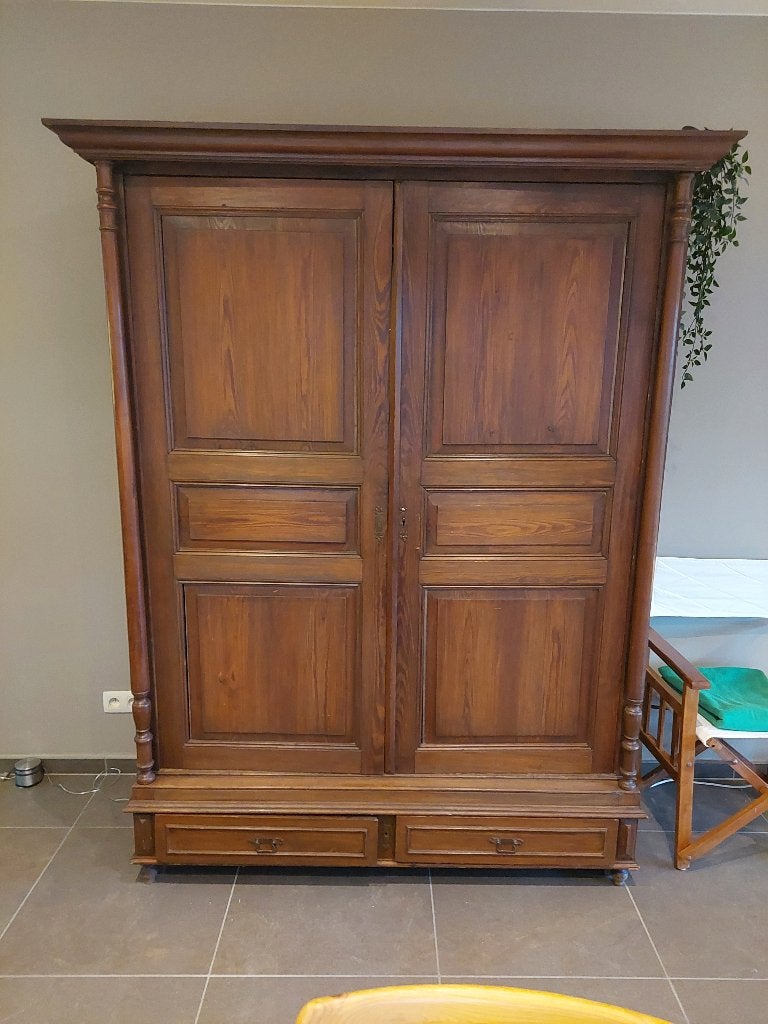 Antieke kast 211x164x67, Ophalen