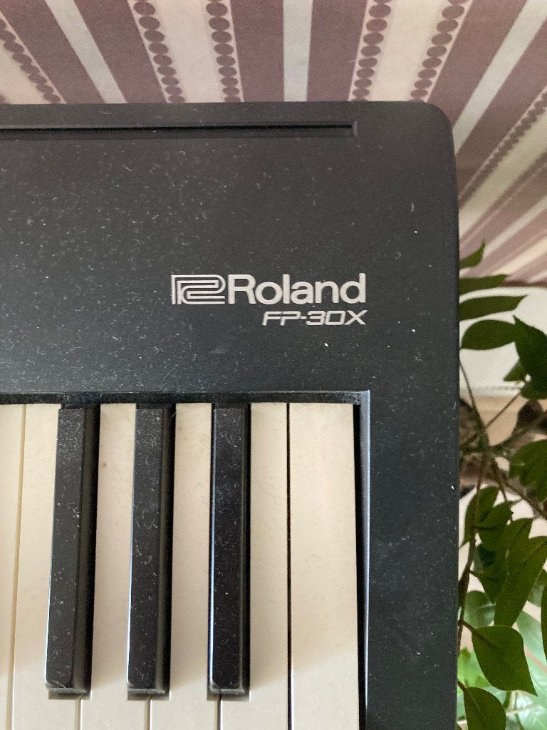 Piano Roland FP-30X, Ophalen, Zwart, Digitaal, Zo goed als nieuw