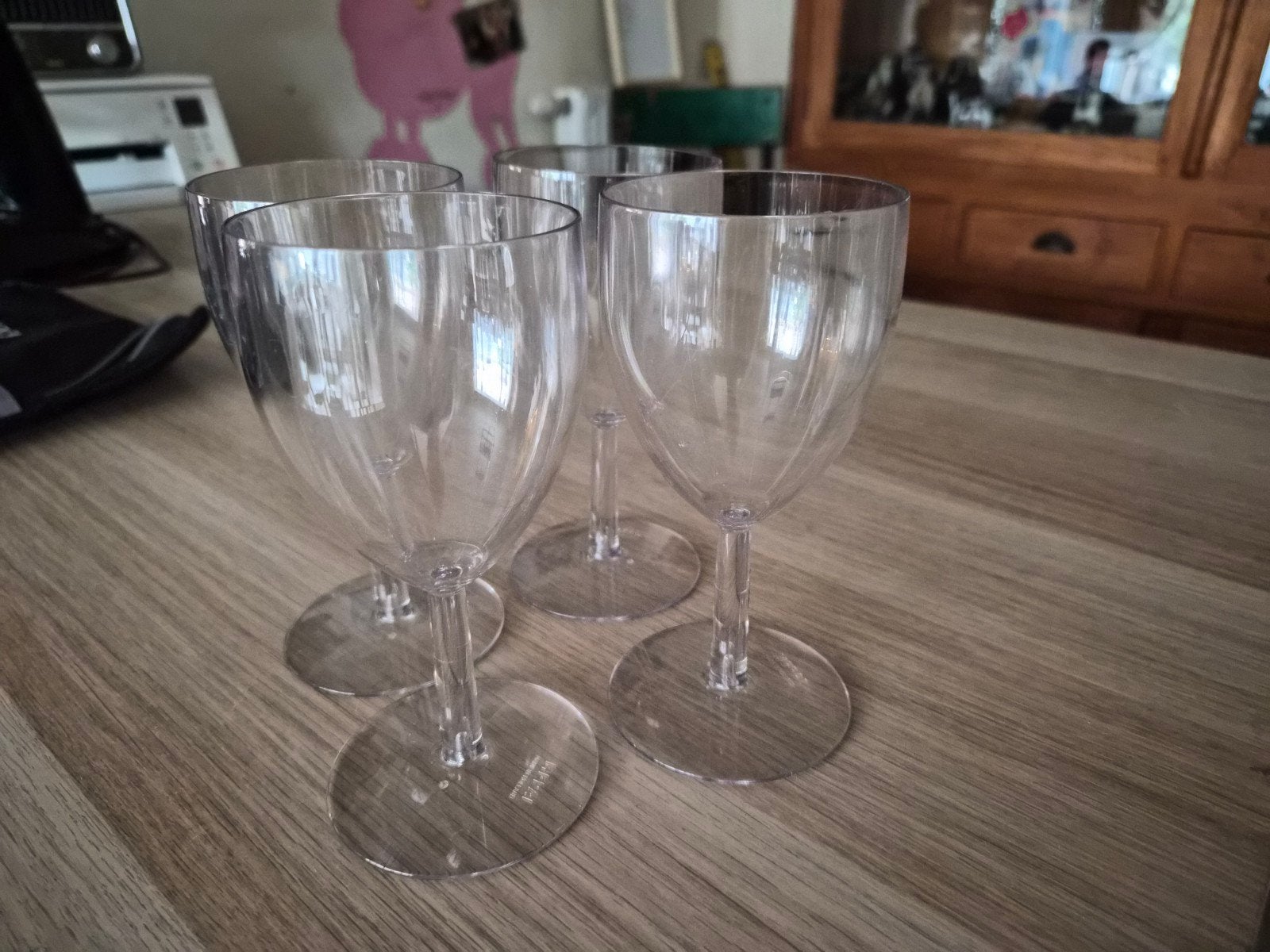 plastic glazen, Ophalen