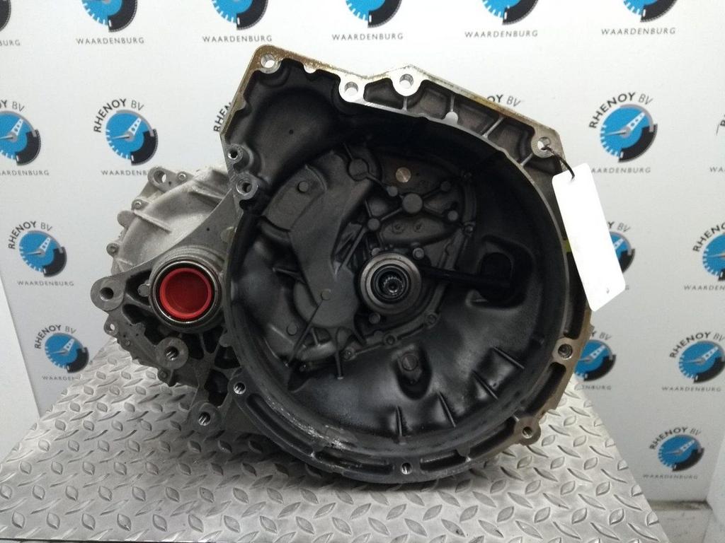 FORD FIESTA TITANIUM TRANSMISSIE / VERSNELLINGSBAK 2017, Enlèvement ou Envoi, Utilisé, Stiba membre