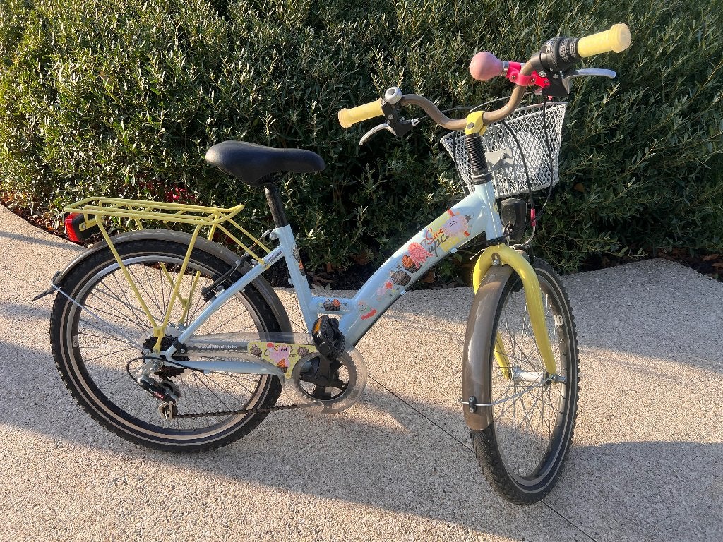 Meisjesfiets 22 inch, Ophalen, 22 inch, Gebruikt, Versnellingen