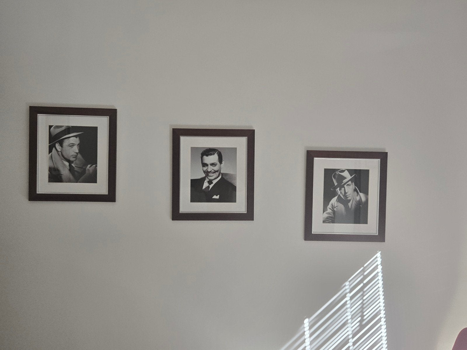 Trois cadres vintage rétro réalisés par vieux acteurs 50/60, Neuf, Enlèvement ou Envoi, Photo, Étranger