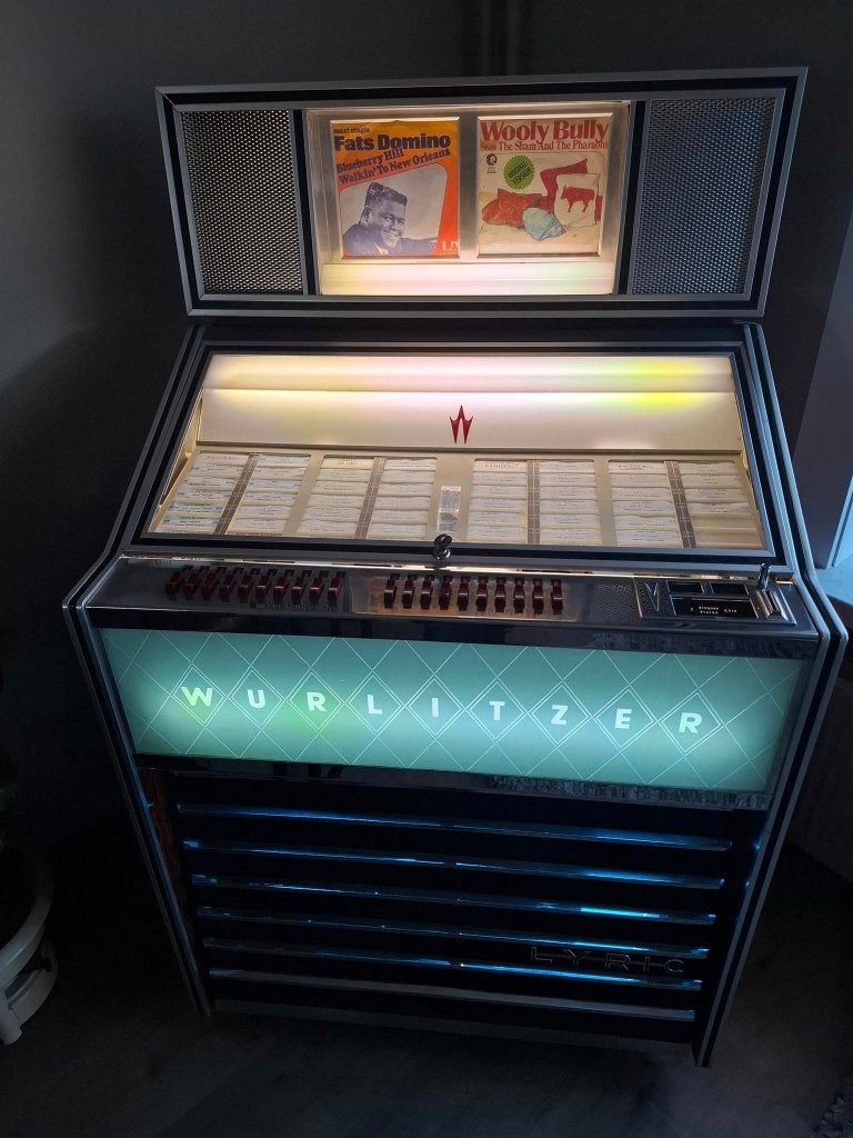 Jukebox Wurlitzer Lyric CL, Enlèvement, Utilisé, Wurlitzer