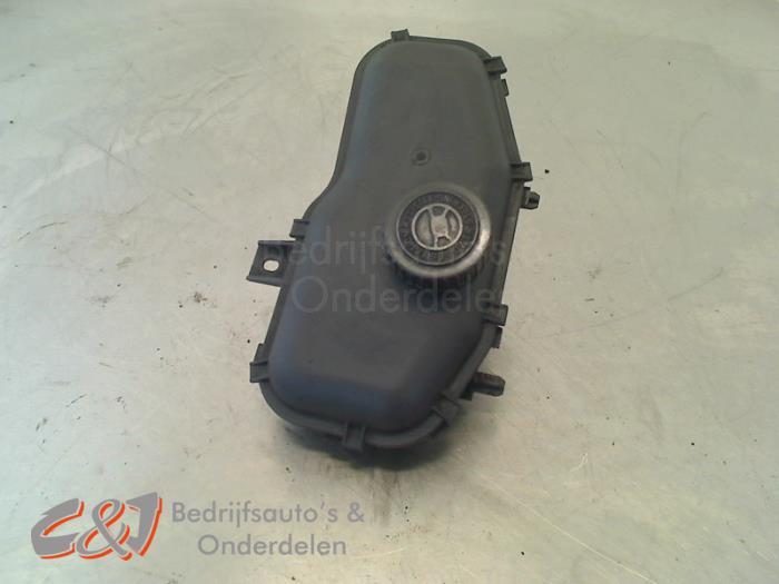 Réservoir d'huile direction assistée d'un Peugeot Partner, -, 3 mois de garantie, Utilisé, -