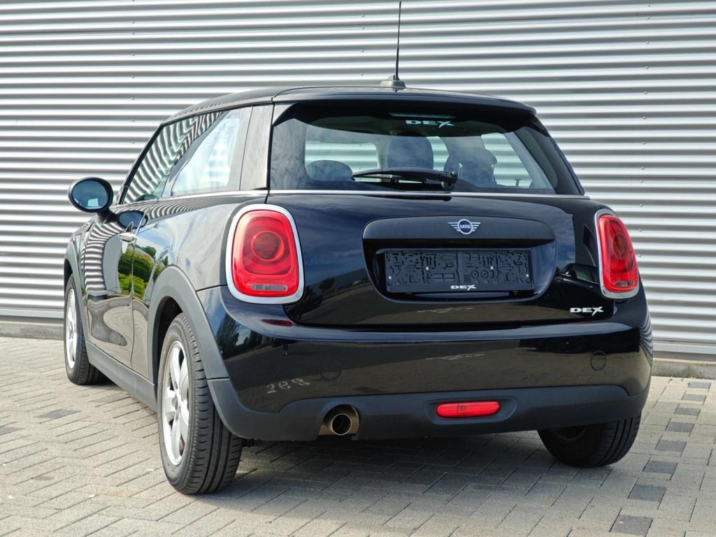 MINI One (année de construction 2019), 75 kW, Achat, Euro 6, Entreprise