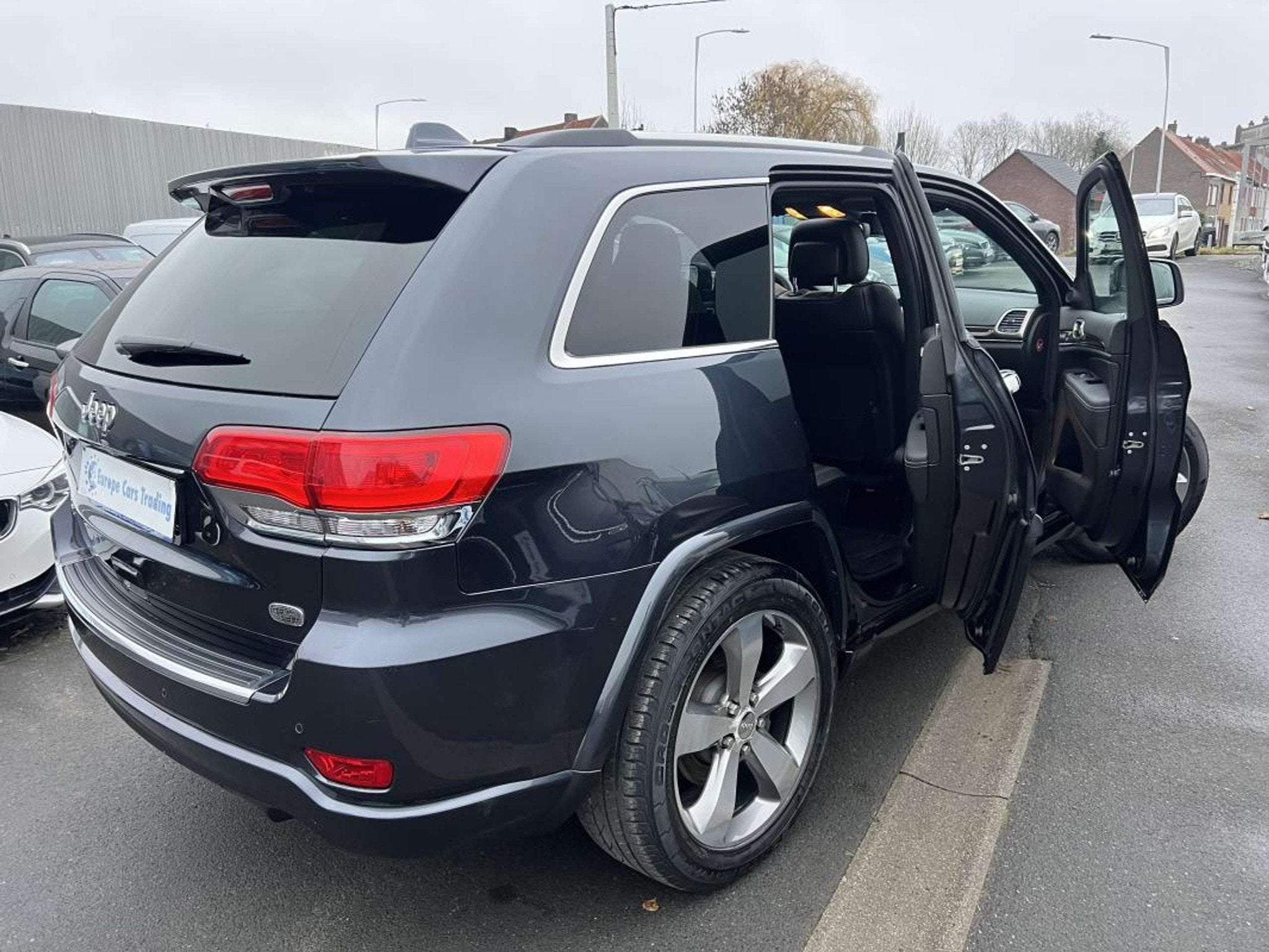 Jeep Grand Cherokee OVERLAND 4X4 3.0 V6 190CH 1ÈRE MAIN BOI, Autos, Cuir, Achat, 2987 cm³, Entreprise