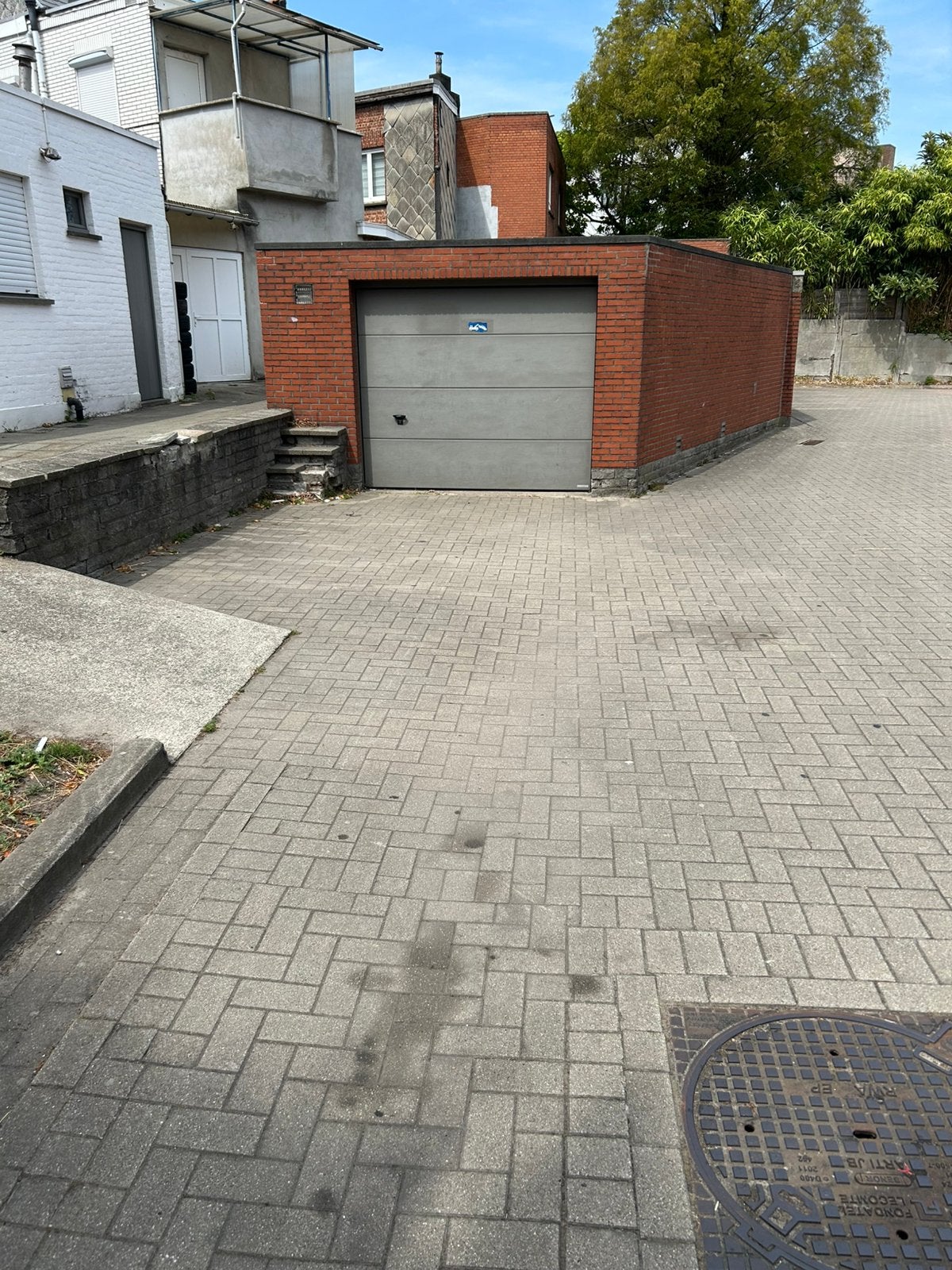 Garage te koop in Boom