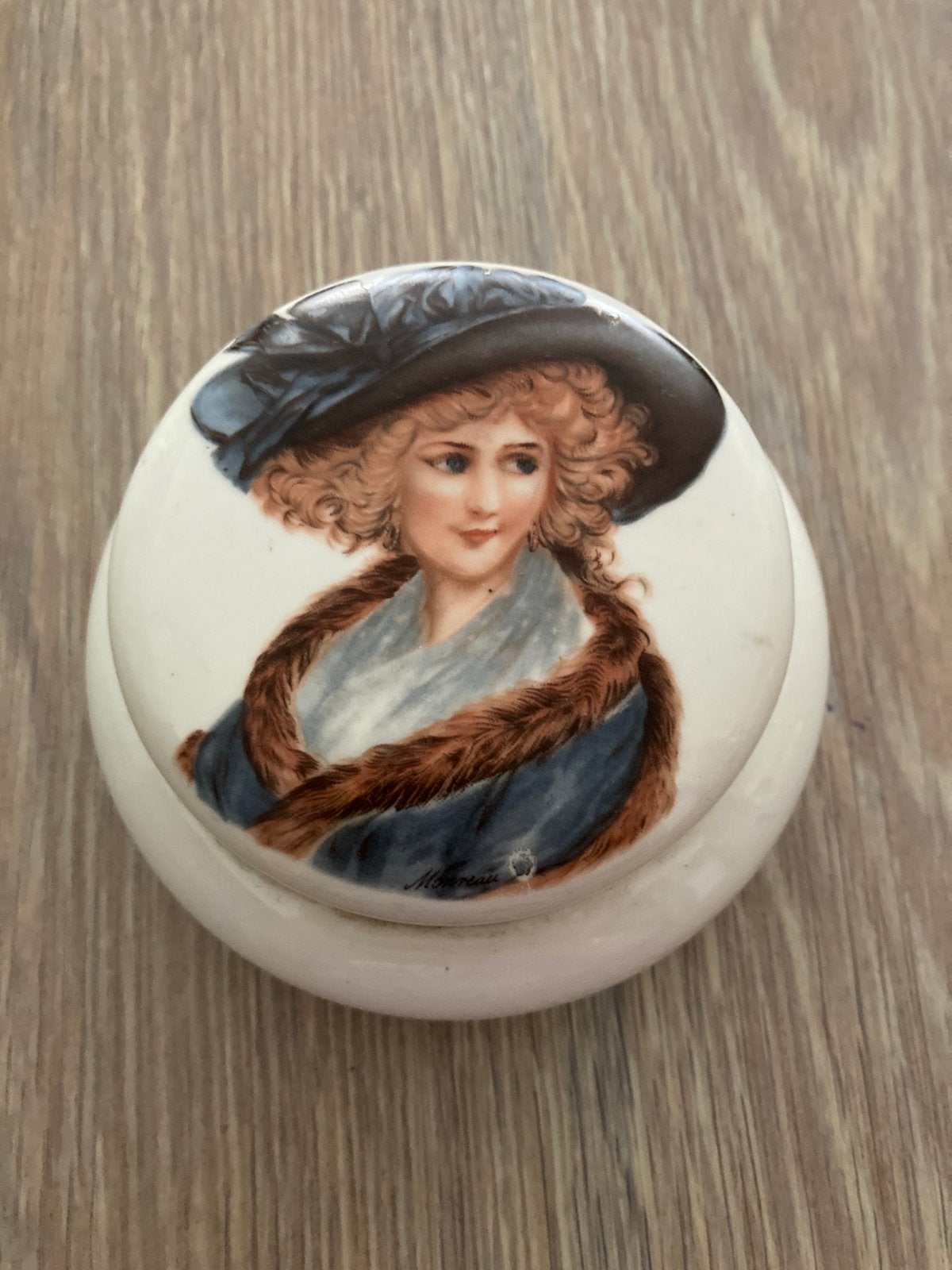 Boîte à bijoux vintage en porcelaine, Monreao,, Enlèvement ou Envoi