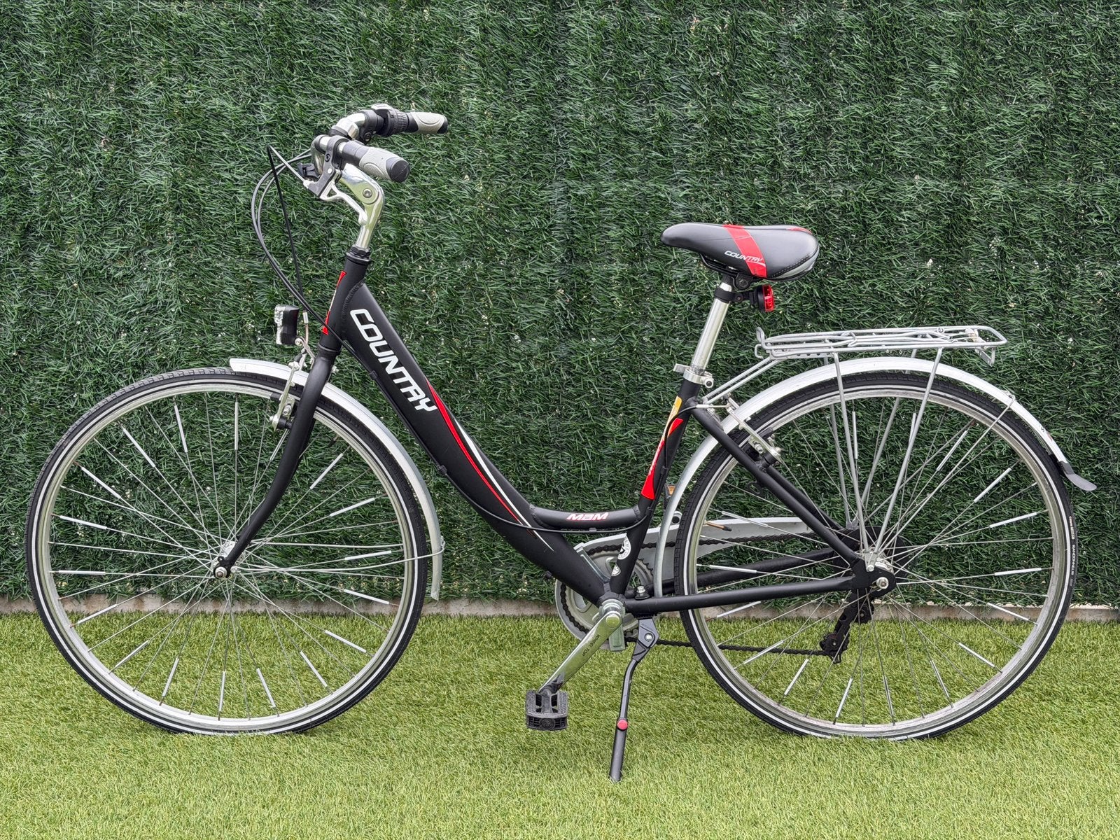 Damesfiets MBM Country, Fietsen en Brommers, Gebruikt, Velgrem, Versnellingen, Ophalen
