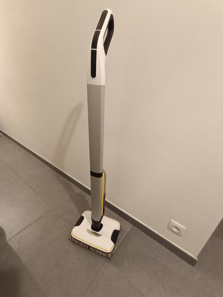 Nettoyeur sol Karcher FC7 (2024) peu utilisé, Ophalen, Bezem of Borstel