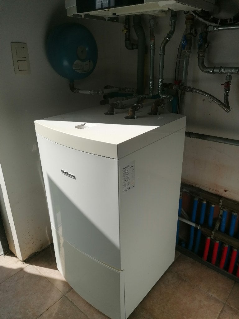 Chaudière Buderus, Bricolage & Construction, Chauffe-eau & Boilers, Utilisé, Boiler, Gaz naturel, 100 litres ou plus, 3 à 5 ans