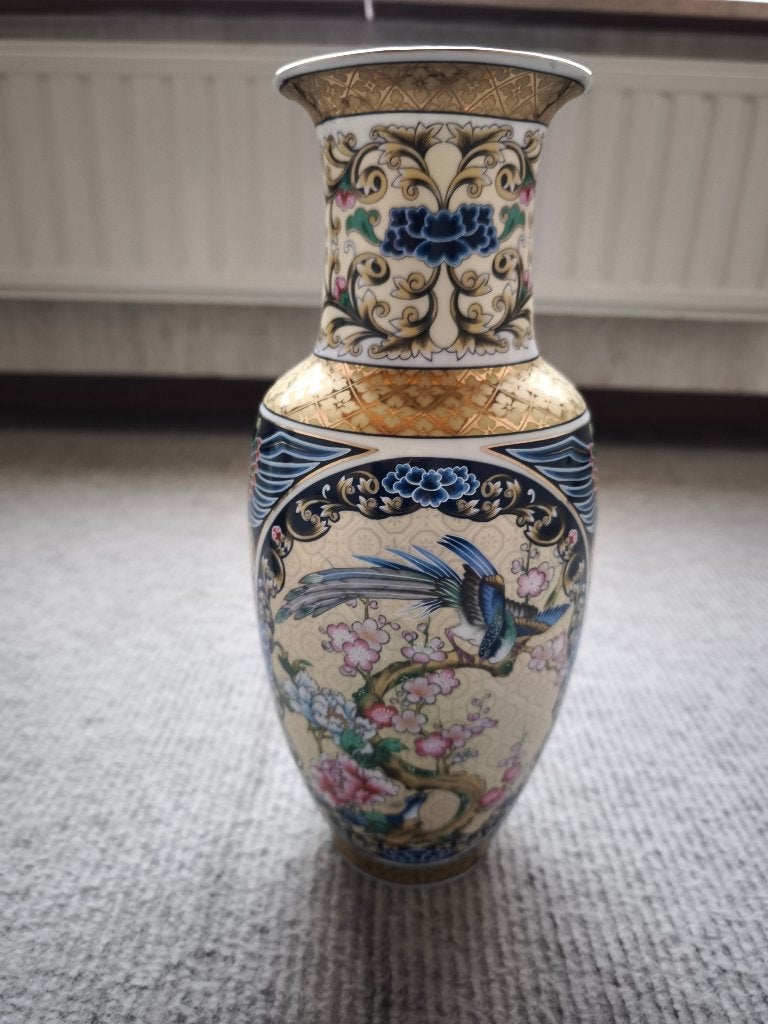 Japanse vaas. Vogel- en bloemdessing, Antiek en Kunst, Ophalen