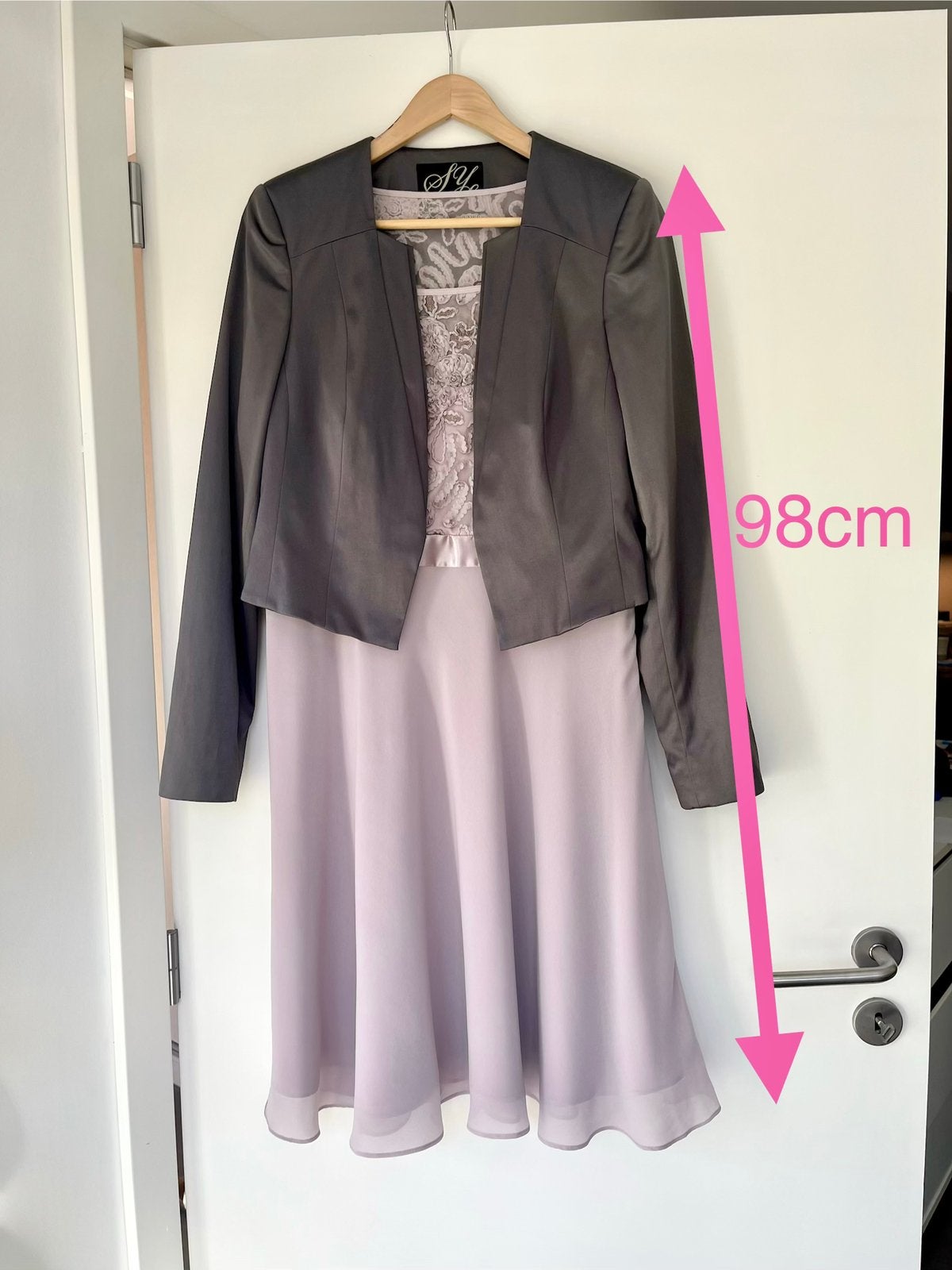 Magnifique ensemble de cérémonie dame taille 38, Taille 38/40 (M), Gris, Robe de cocktail, Comme neuf