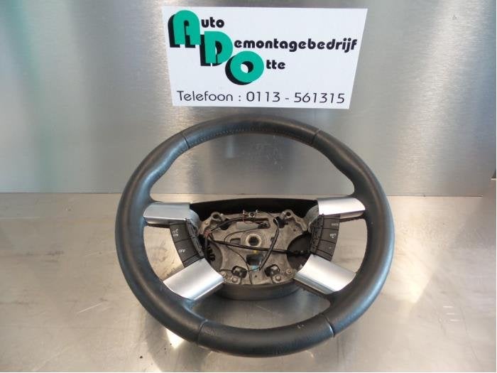 Volant d'un Ford C-Max (C-Max 04-), -, 3 mois de garantie, -, -