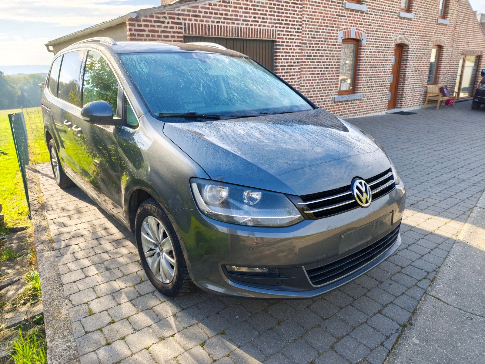 VW Sharan confortline dsg euro5 0499153977, Cuir, Achat, Noir, 5 portes